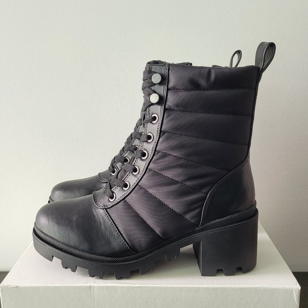 $59 NWT DV Black Booties